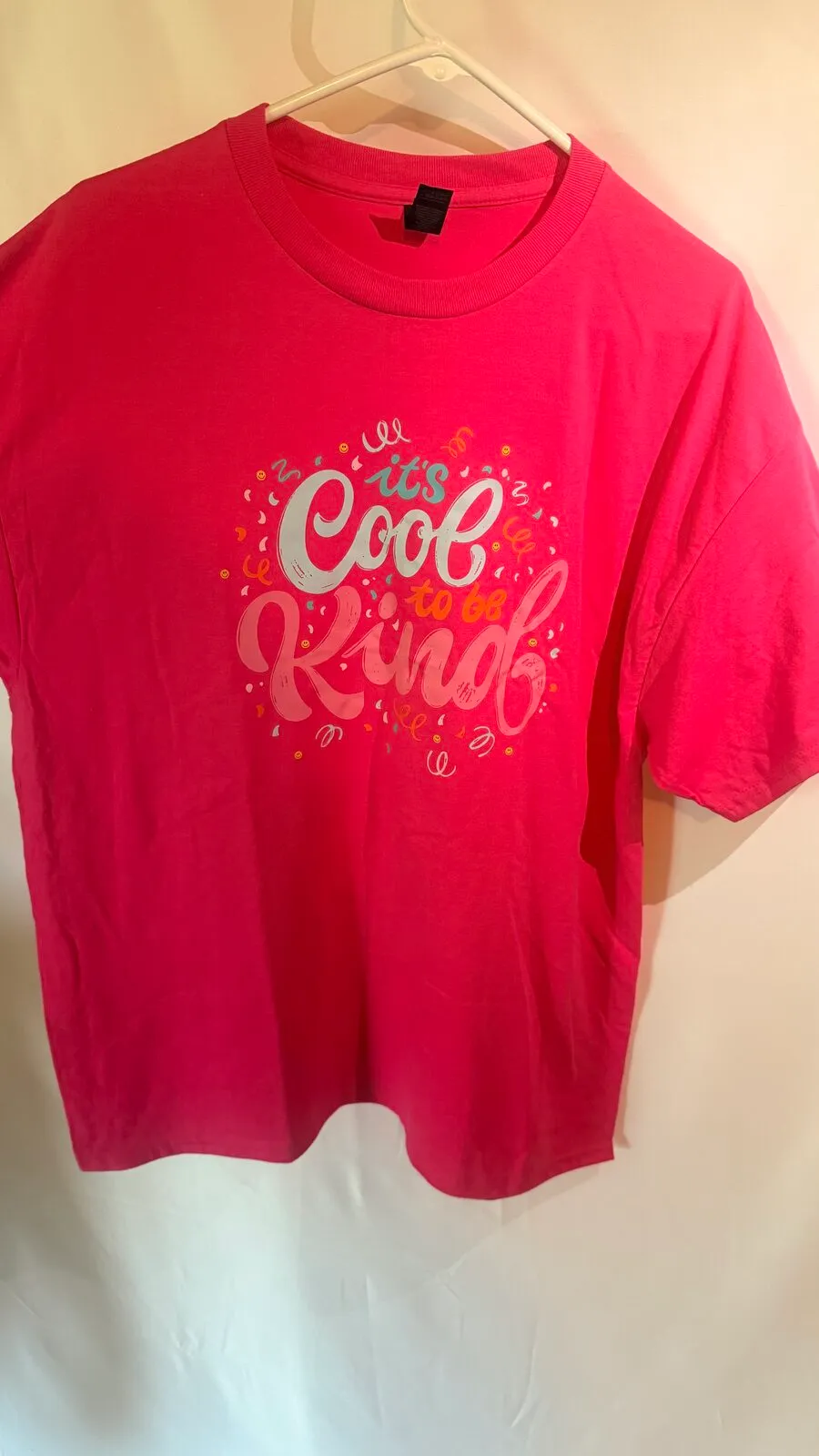 "It's cool to be kind" T-shirt design